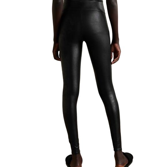Spanx Women's Black Faux Leather Shaping Leggings Size MP Edgy Fall Winter Style - Picture 3 of 9